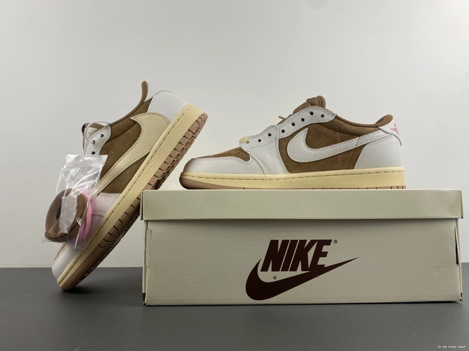 Jordan Scott Shy 1 OG Low Air DM7866-106 Sail Pink Travis 1115